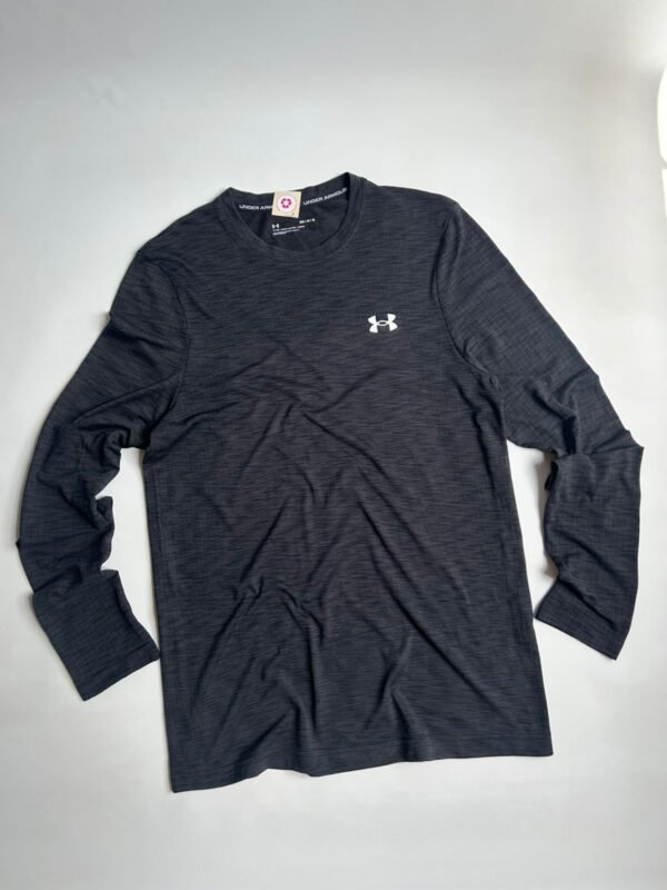 Remera UNDER ARMOUR Manga Larga