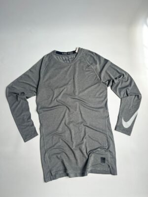 Remera deportiva Nike Pro Dri-FIT Manga Larga