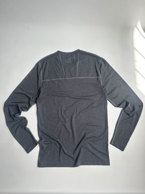 Remera UNDER ARMOUR Manga Larga