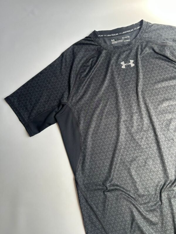 Remera manga corta Under Armour HeatGear de compresión