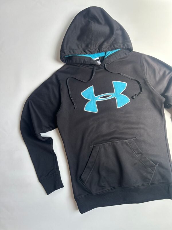 WhatsApp Image 2026-02-19 at 13.36.18 (2) Buzo deportivo Under Armour