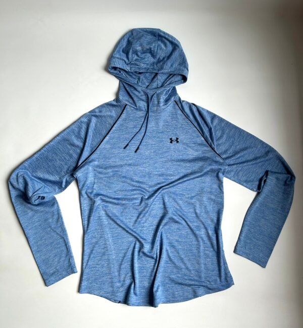 WhatsApp Image 2026-02-20 at 14.35.11 (2) Remera Técnica Con Capucha