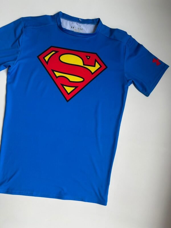 Remera manga corta Under Armour HeatGear Superman