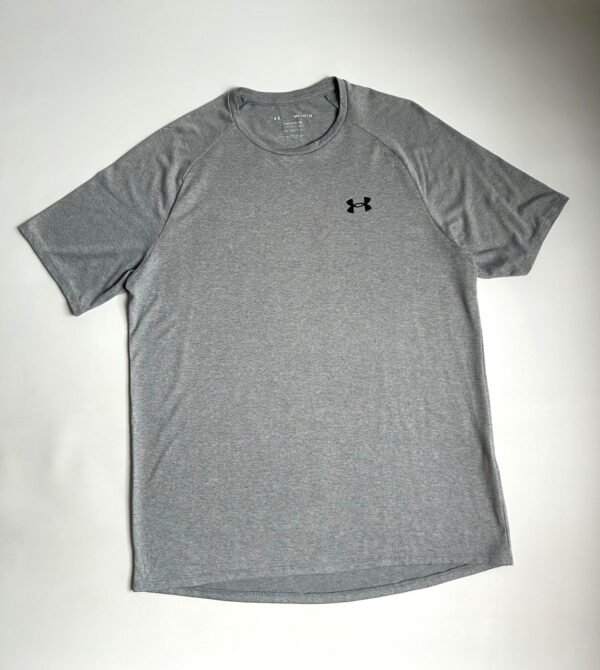 WhatsApp Image 2026-02-20 at 14.35.24 (1) Remera Under Armour The Tech™ Tee