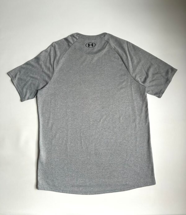 WhatsApp Image 2026-02-20 at 14.35.25 (1) Remera Under Armour The Tech™ Tee