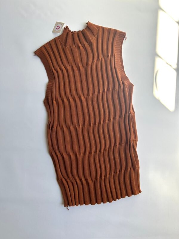 Remera Tejida Sin Mangas