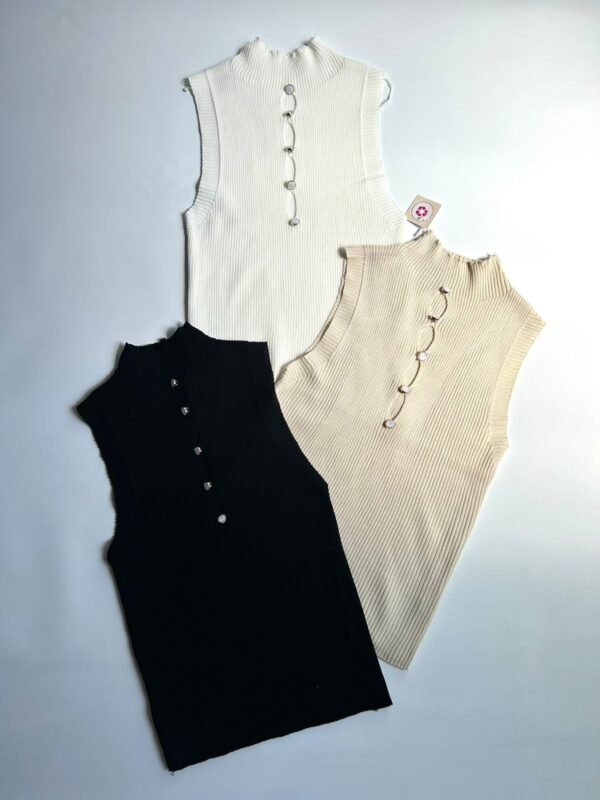 Musculosa Tejida con Botones