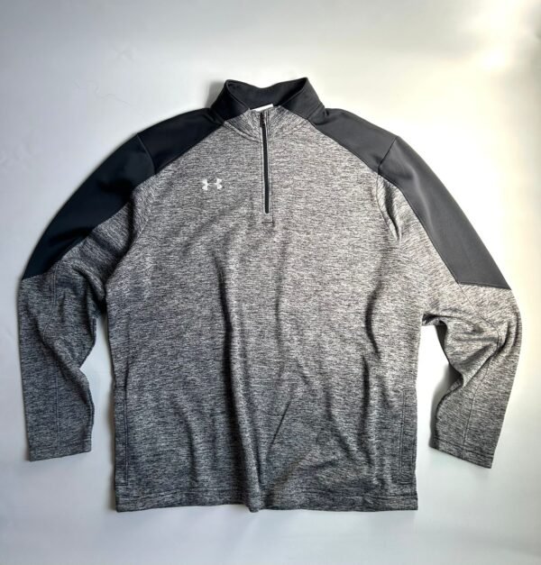 Buzo Under Armour Loose ColdGear Gris
