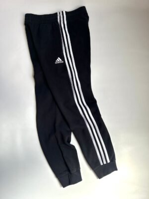 WhatsApp Image 2026-02-24 at 16.36.58 (1) Jogging Adidas Negro de Algodón con Líneas Laterales