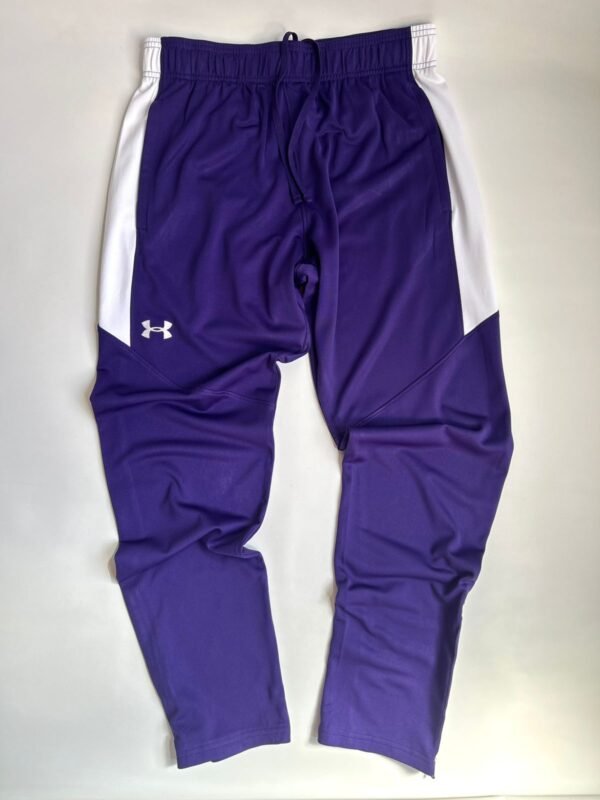 WhatsApp Image 2026-02-24 at 16.37.07 Jogging Deportivo Under Armour Loose Fit