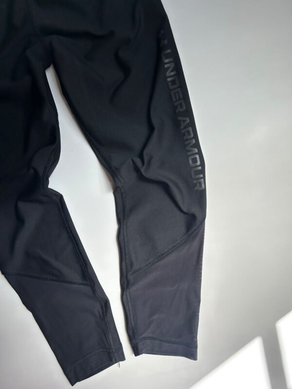 WhatsApp Image 2026-02-24 at 16.54.16 (1) Calza Under Armour HeatGear Compression 3/4