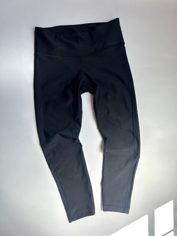 WhatsApp Image 2026-02-24 at 16.54.16 Calza Under Armour HeatGear Compression 3/4