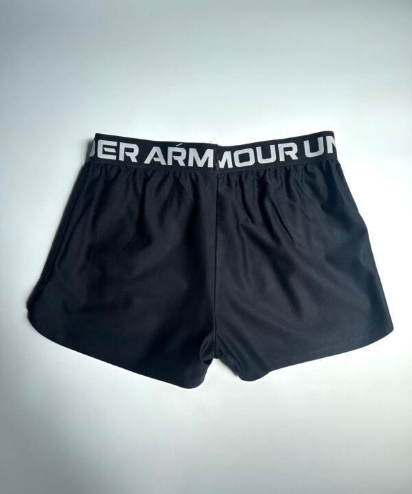 Short Under Armour Run – Negro