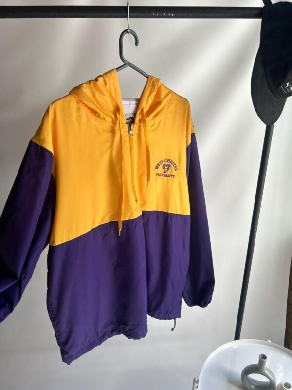 WhatsApp Image 2026-02-26 at 18.29.57 (1) ROMPEVIENTO ESTILO AMERICANO AMARILLO Y LILA