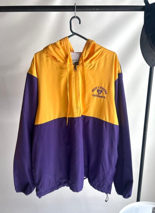 WhatsApp Image 2026-02-26 at 18.29.57 ROMPEVIENTO ESTILO AMERICANO AMARILLO Y LILA