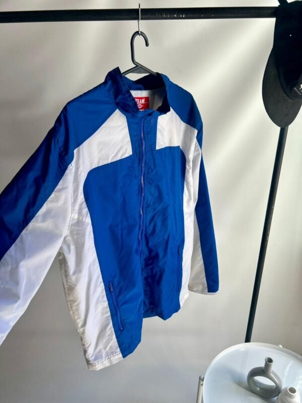 ROMPEVIENTO ESTILO AMERICANO AZUL Y BLANCO