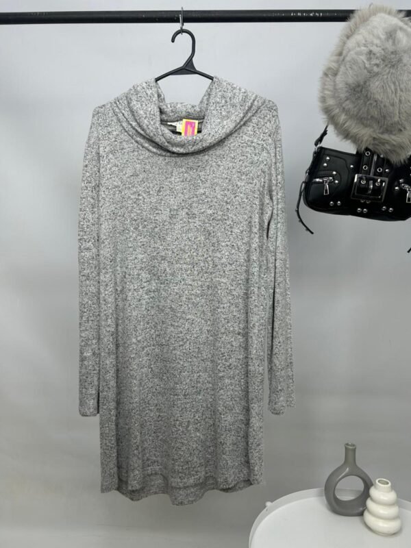 Polera gris 005