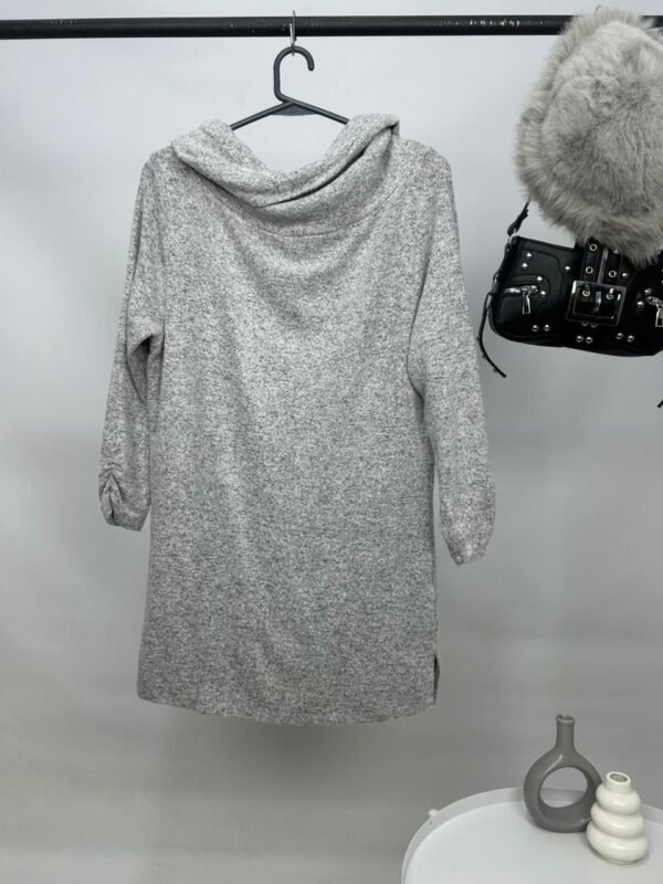 Polera gris 007