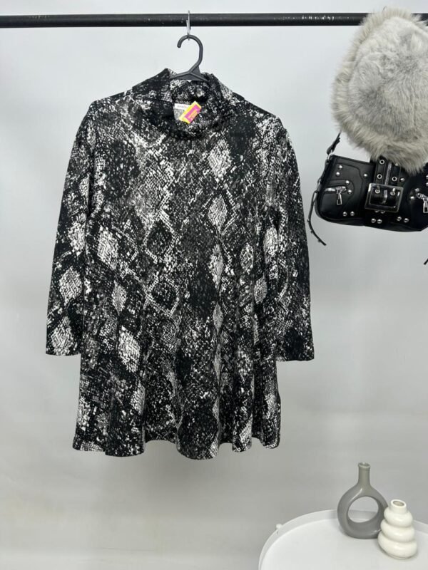 Polera Reptil 014