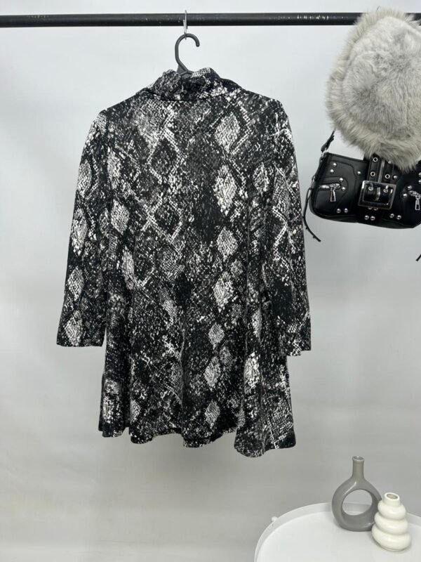 Polera Reptil 014