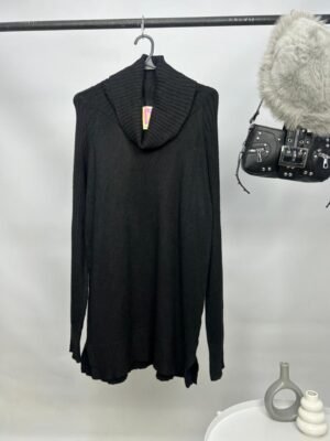 Polera Negra 057