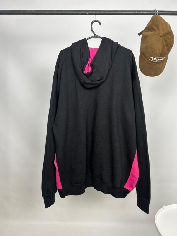 Campera con Capucha 084