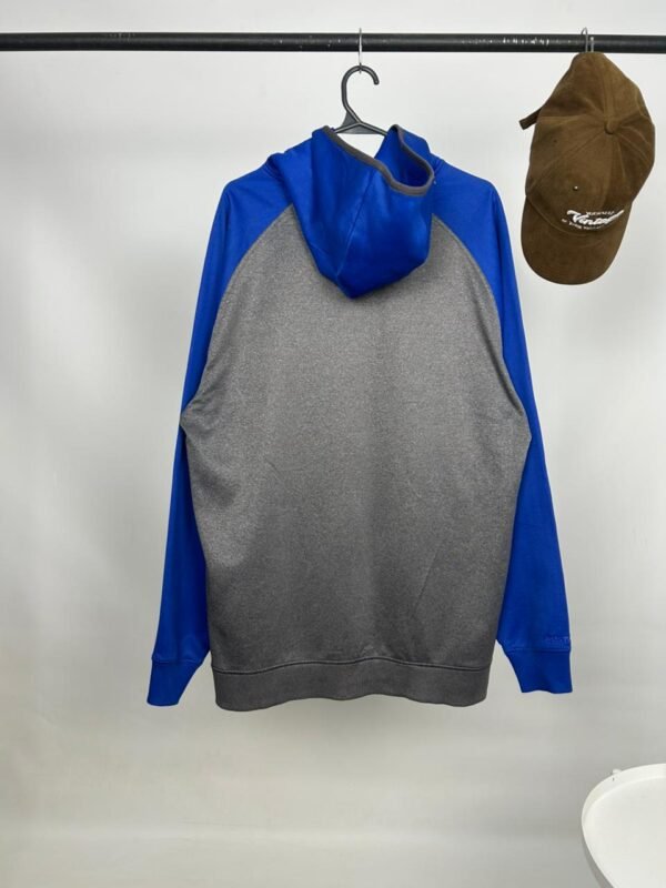 Buzo con Capucha UNDER ARMOUR 087