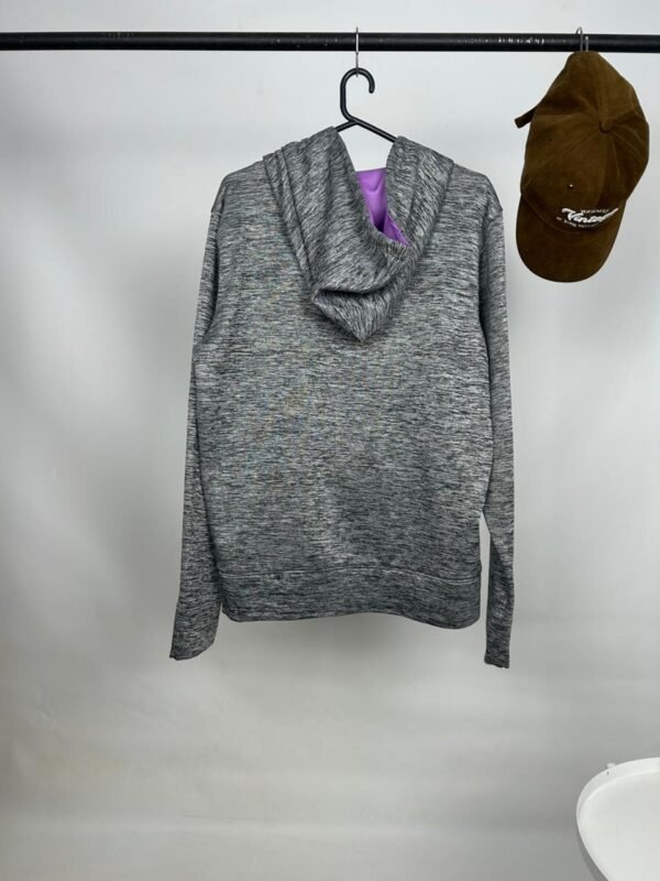 Buzo con Capucha UNDER ARMOUR 093