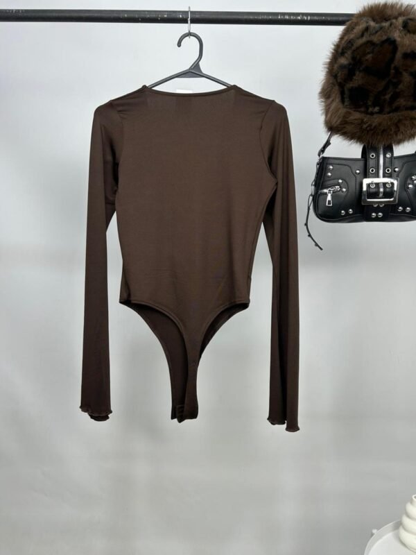 Body aplique 104