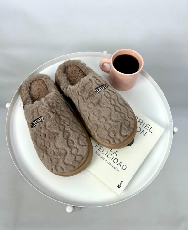 Pantuflas Happy Beige