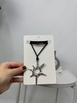 Collar Corbatero Negro Dije Plateado